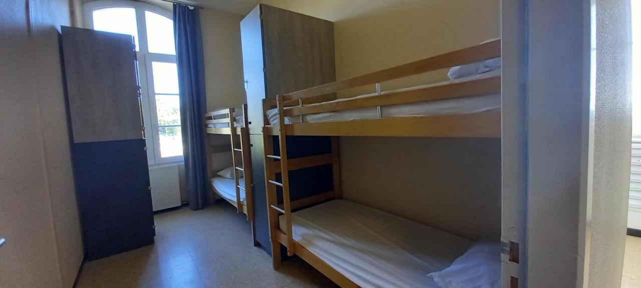 Auberge De Jeunesse Hi Marseille Bois-Luzy Esterno foto