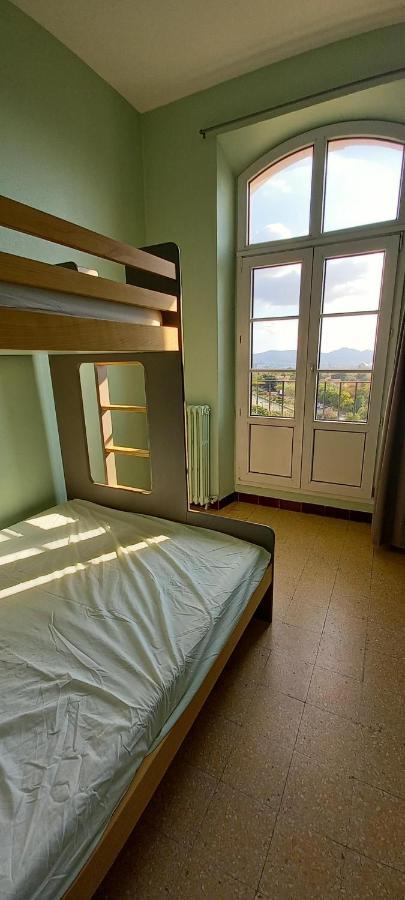 Auberge De Jeunesse Hi Marseille Bois-Luzy Esterno foto